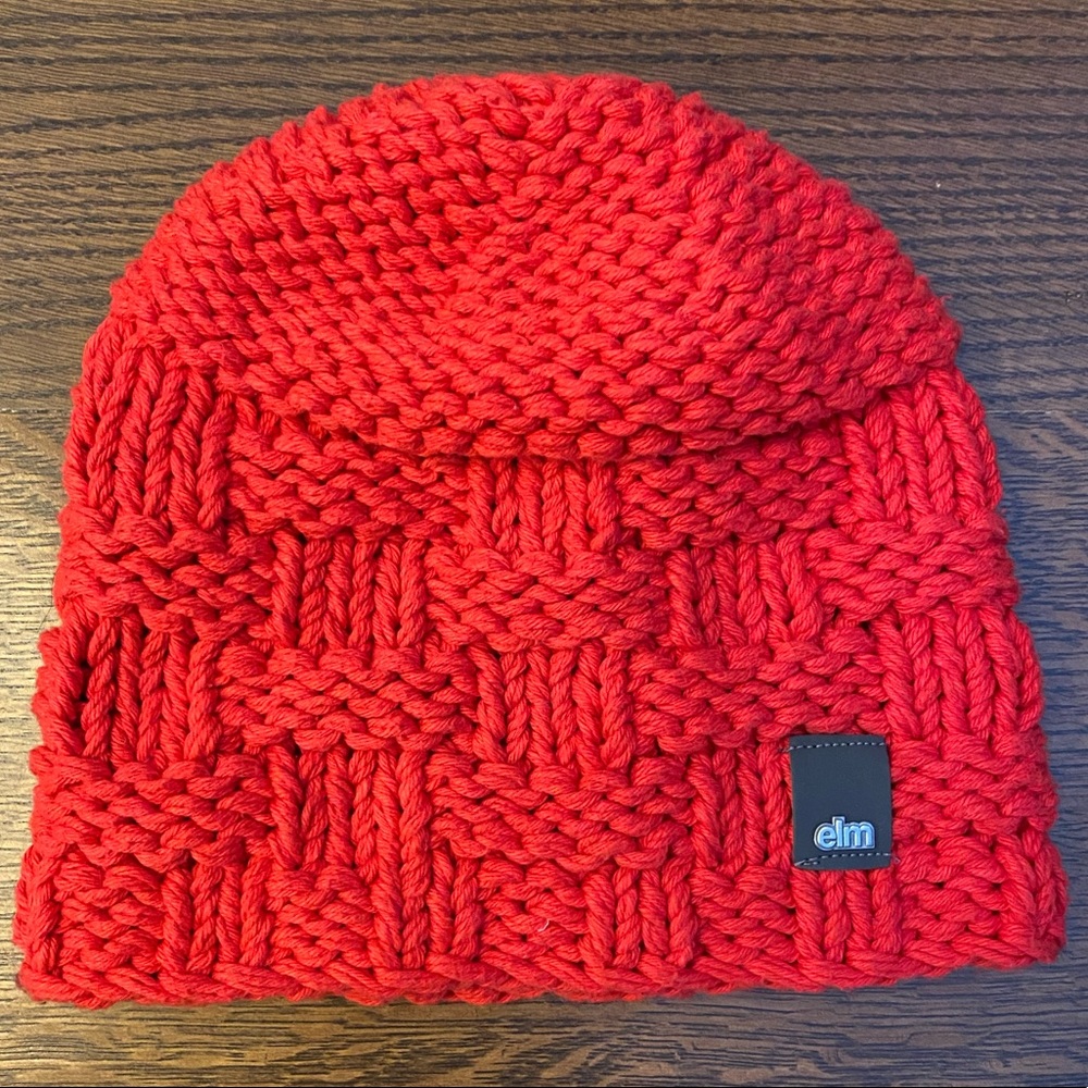 EUC ELM BEANIE HAT HAND KNIT RED WARM SUPER CUTE